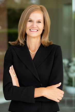 AAHOA Names Laura Lee Blake New President and CEO