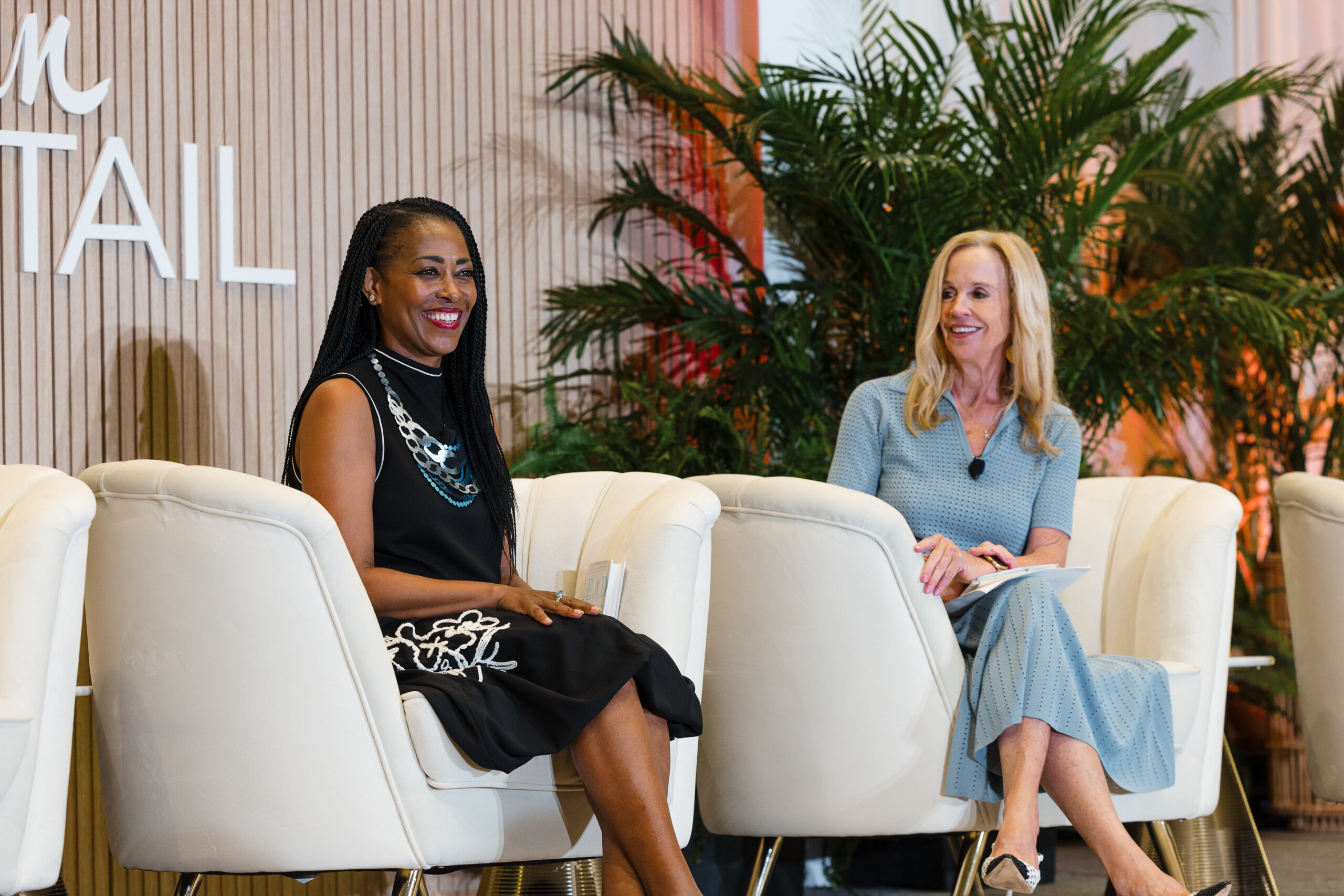 8 Must-Know Presentation Tips for Executive Women