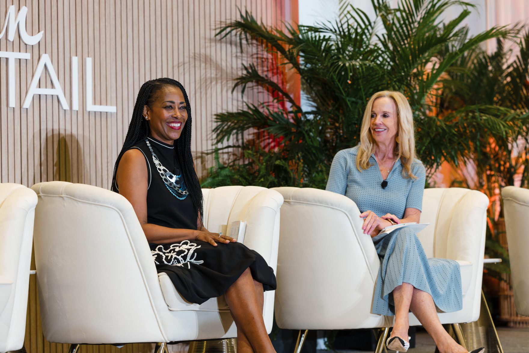 8 Must-Know Presentation Tips for Executive Women